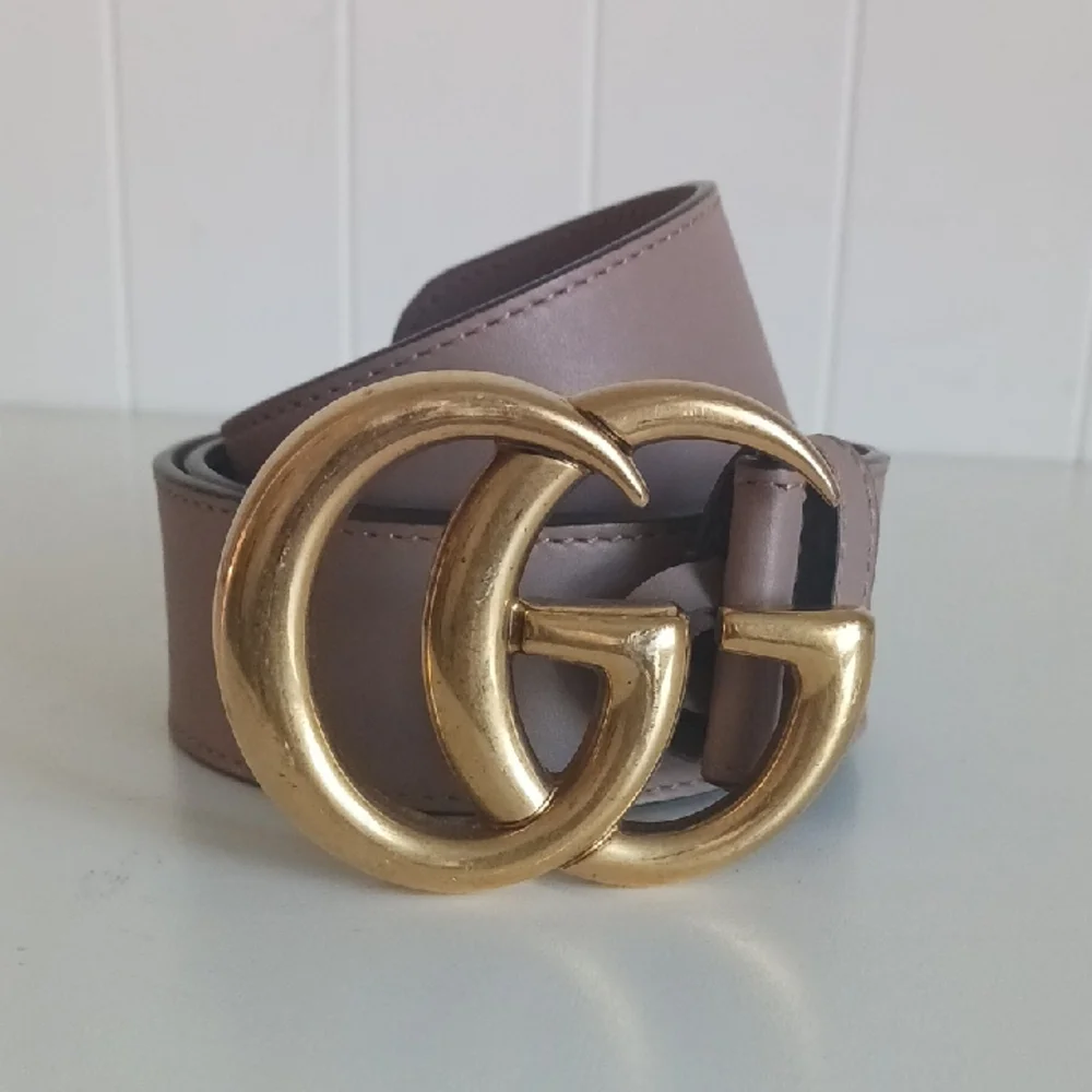 Gucci Tan W Gold Double GG Buckle Leather Belt. - Picture 1 of 6